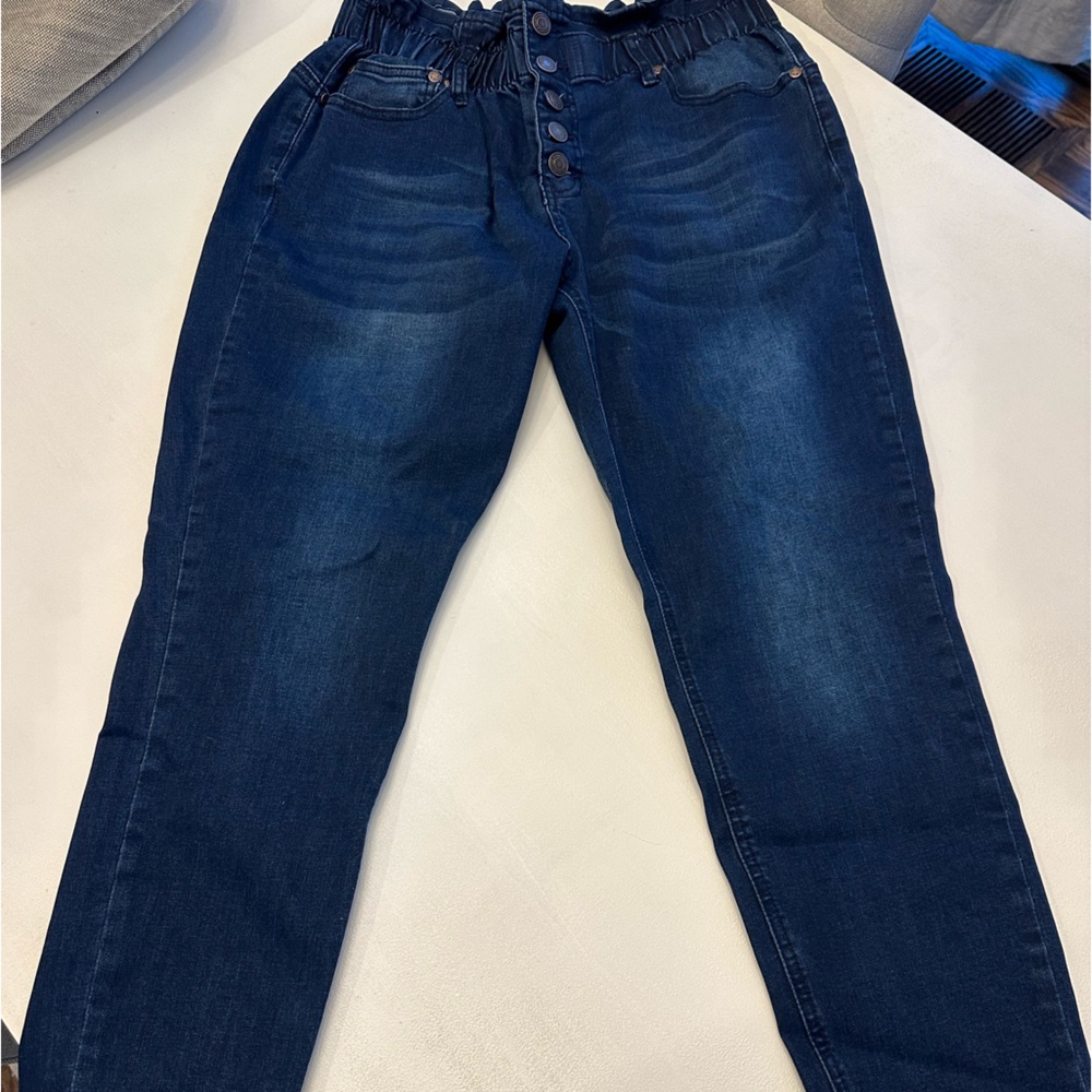 Women blue jeans